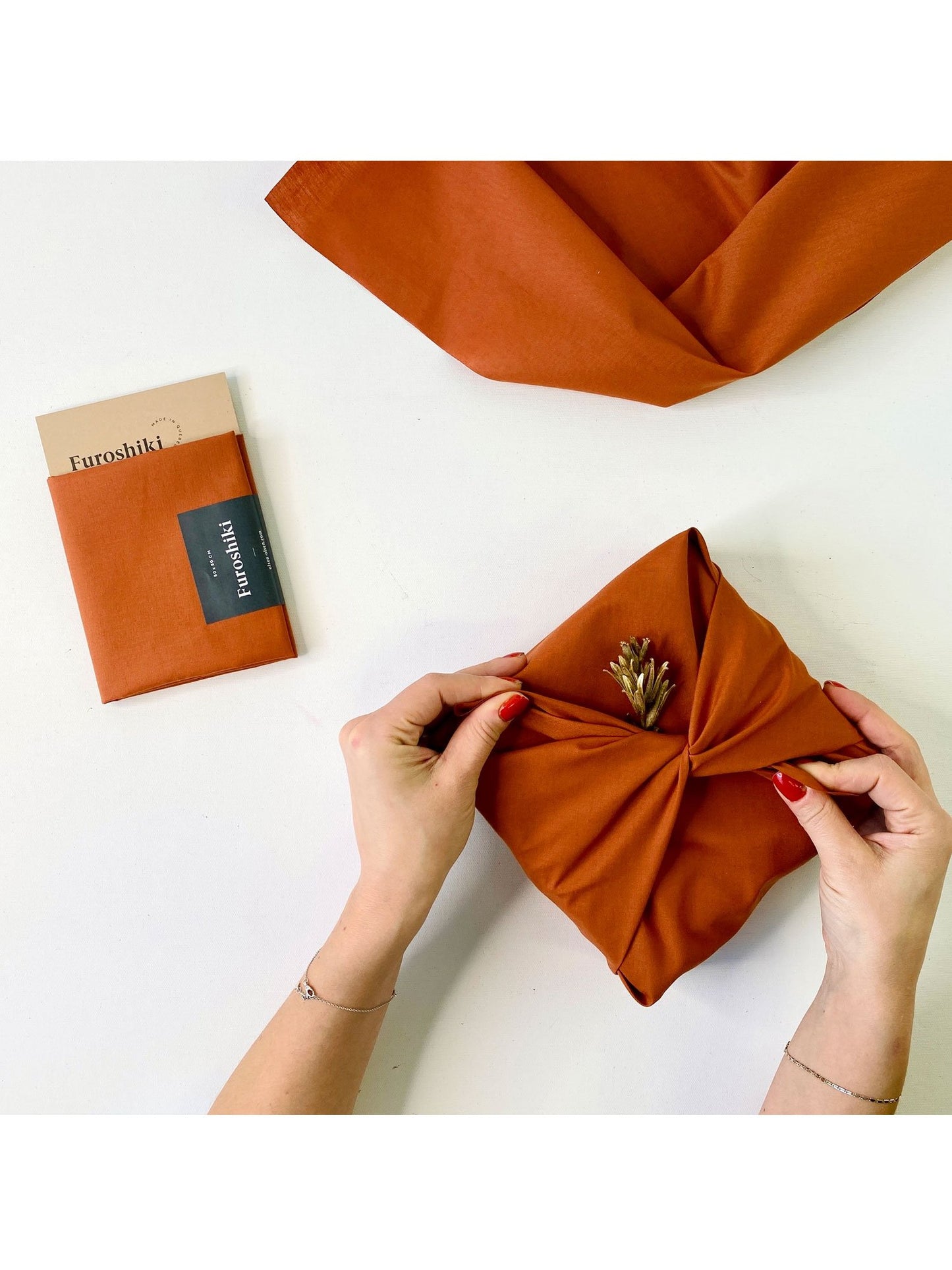 Emballage cadeau en tissu OLSEN et OLSEN grand