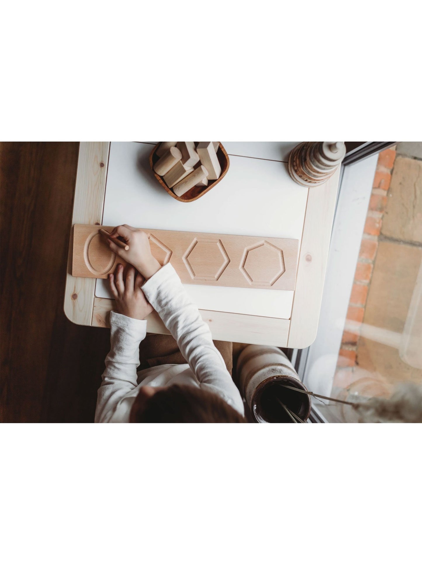 Ressource d’apprentissage Montessori du tableau de forme Little Coach House