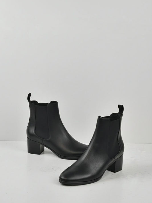 Almond Toe Chelsea Boots | Vegan Boots