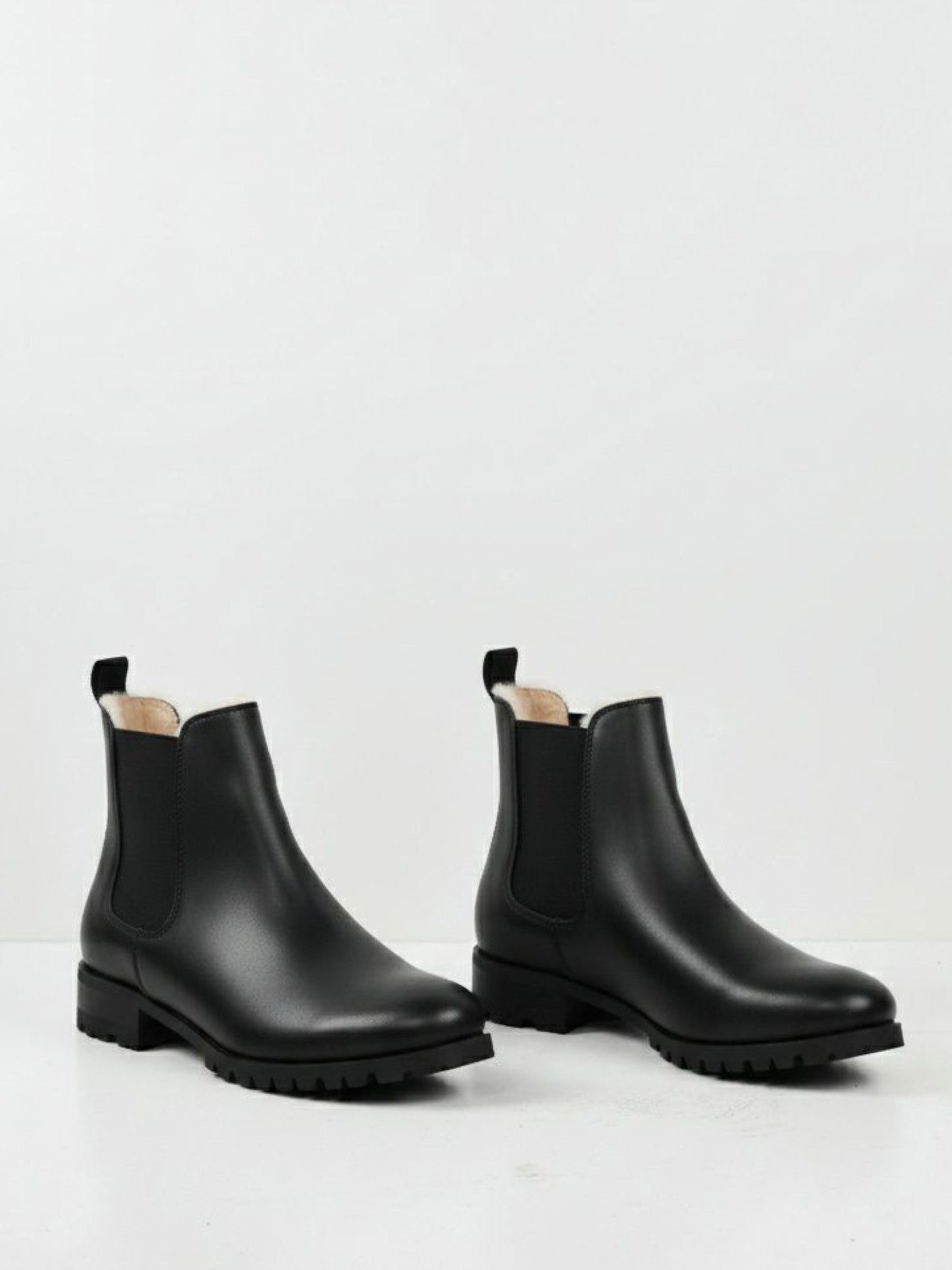 Luxe Insulated Deep Tread Chelsea Boots