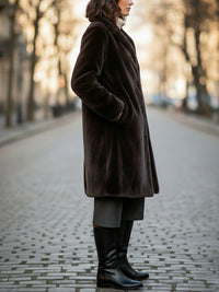 Manteau en fourrure végétalienne recyclée 