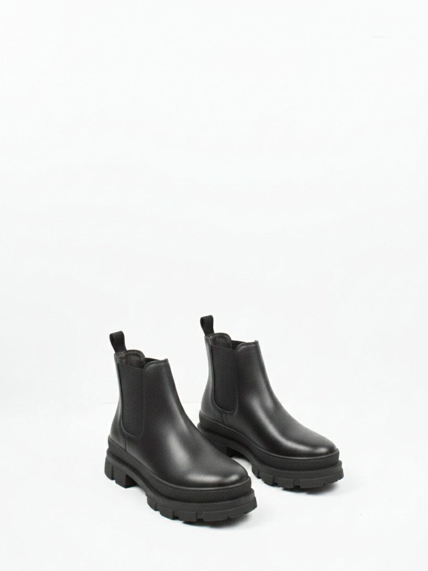 Luxe Track Sole Chelsea Boots