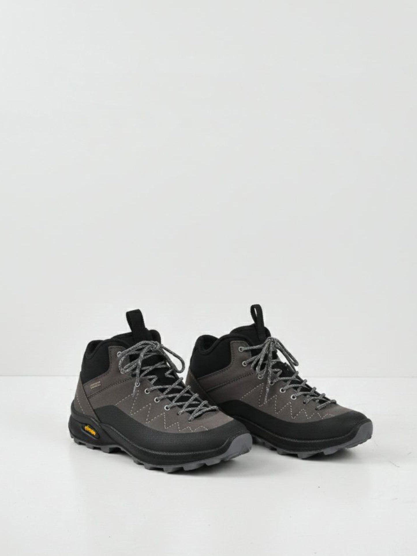 WVSport Cross Trail Boots