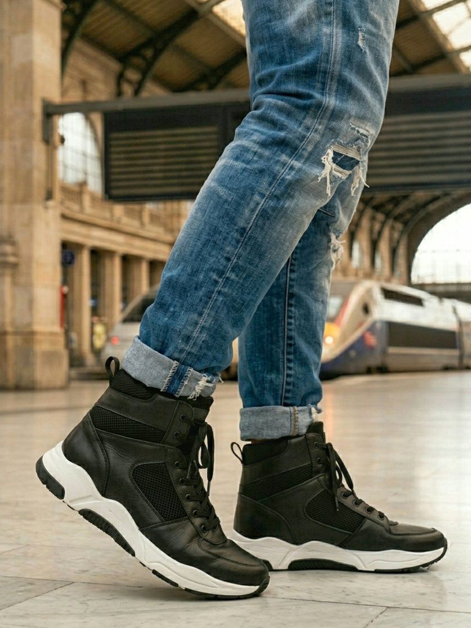 Chicago High-Tops