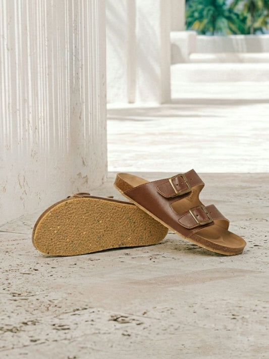 Sandalen met twee bandjes en voetbed 