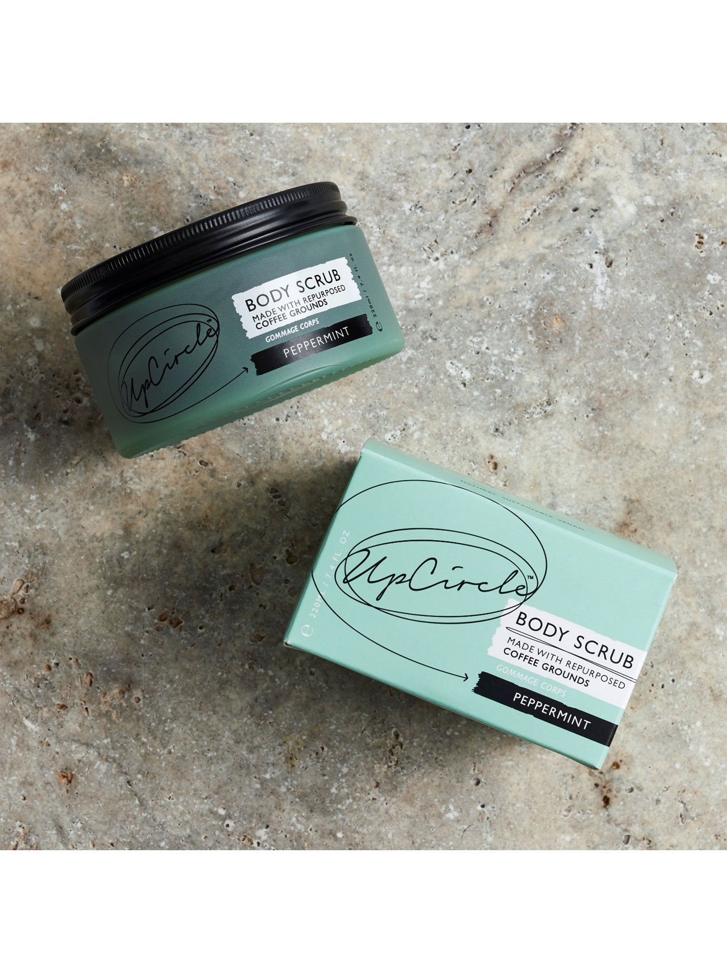 Gommage corporel au café UpCircle à la menthe poivrée