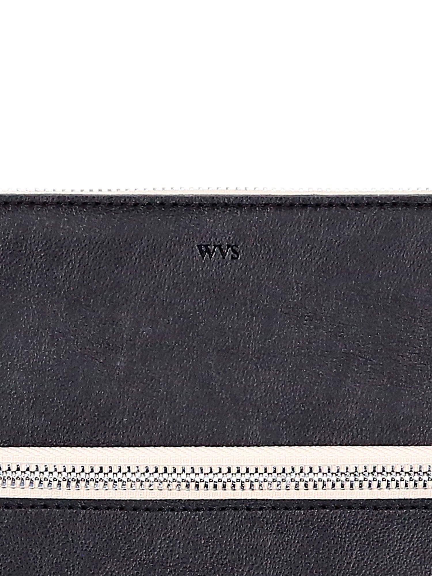 Large Essential Flat Pouch